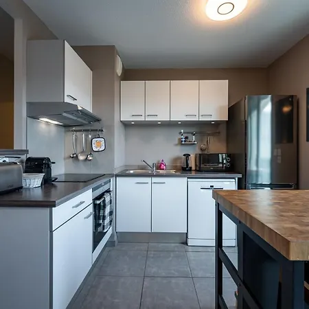 Le Saint Exupery - T3 Centre Avec Balcon + Parking Gratuit *